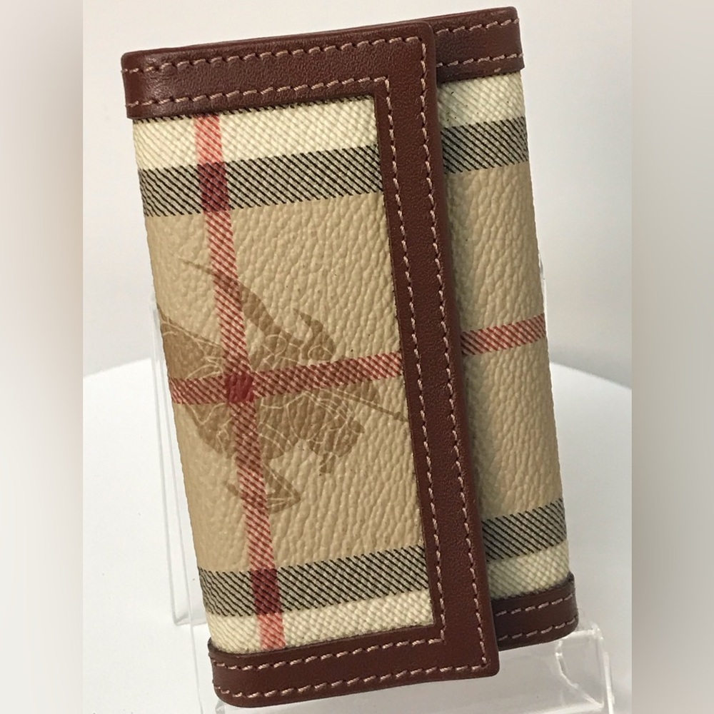 Burberry Nova Check 6-Key Holder Case 😍🔥 - Picture 15 of 17